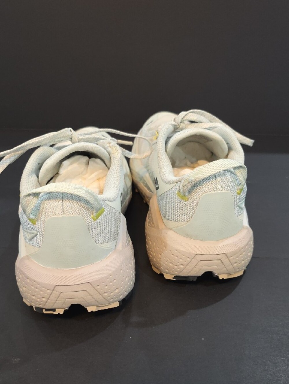 Brooks Caldera 8 Women’s White with Light Yellow Trail Running Sneakers Size 10 - Picture 8 of 12